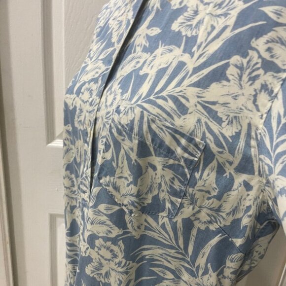 Tommy Bahama flora print sketched Woman Island trend blouse 100% Tercel  Size M - Picture 6 of 14